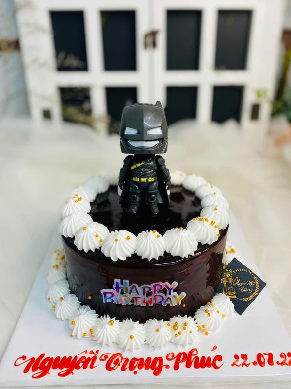 BBT01 – Bánh sinh nhật siêu anh hùng Batman